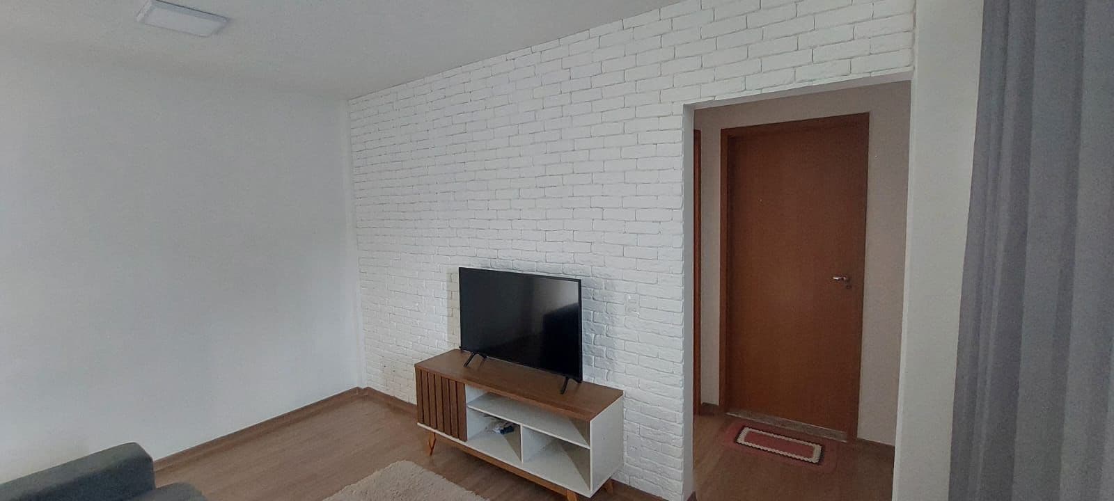 https://rauzee-production.s3.sa-east-1.amazonaws.com/media-library/976971/foto 2.jpeg
